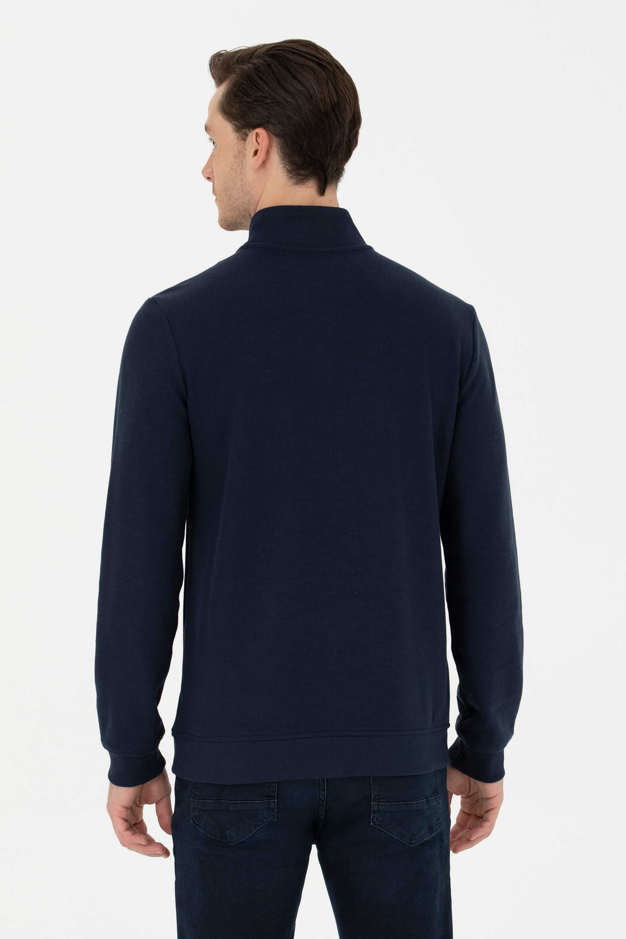 тъм.син-суитчър-8-1668573-1