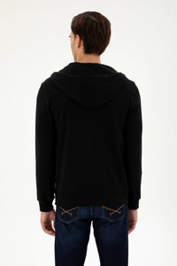 черен-суитчър-8-1926835-1