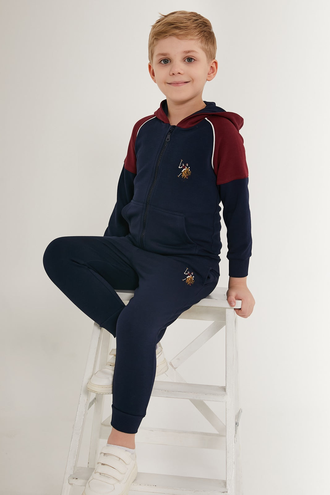 тъмносин-спортен-екип-8-us1538-3