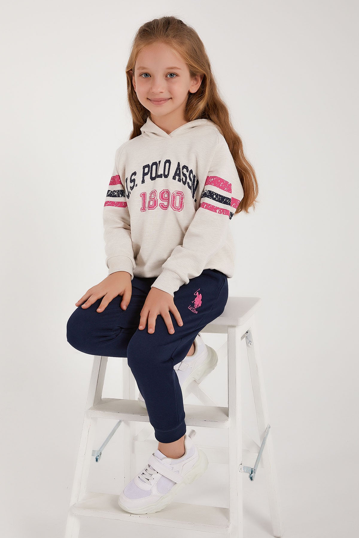 крем-меланж-спортен-екип-8-us1207-4