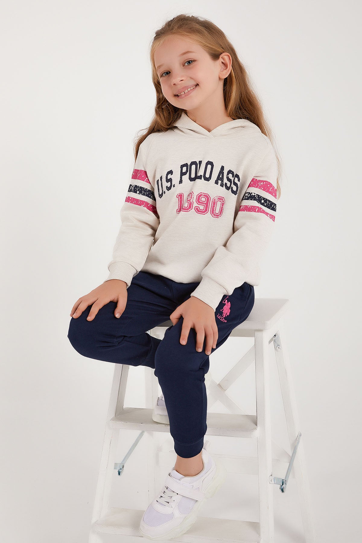 крем-меланж-спортен-екип-8-us1207-4