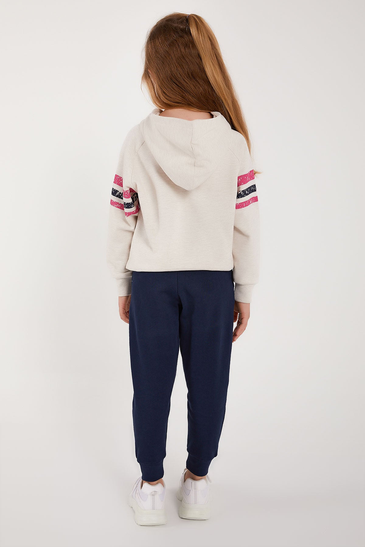 крем-меланж-спортен-екип-8-us1207-4