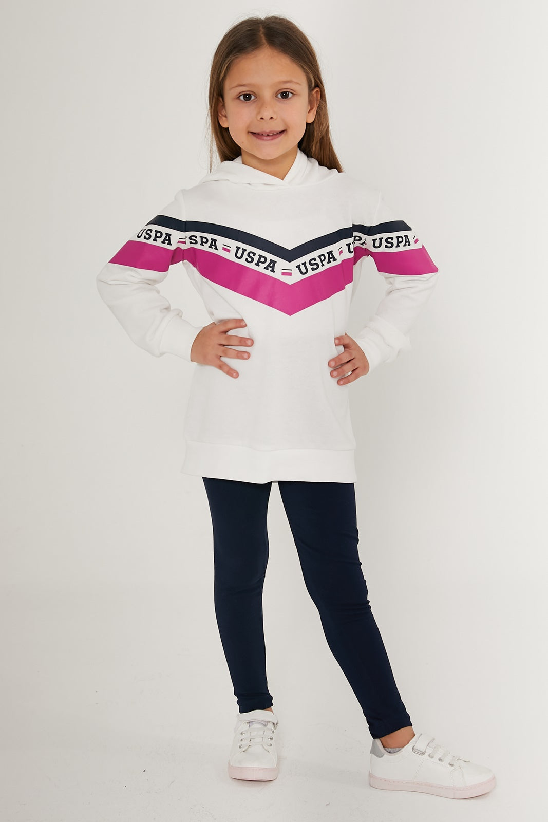 бял-спортен-екип-8-us1617-4