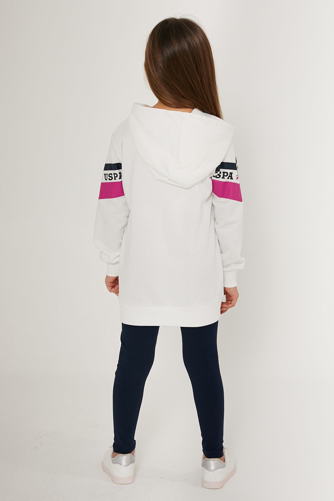 бял-спортен-екип-8-us1617-4