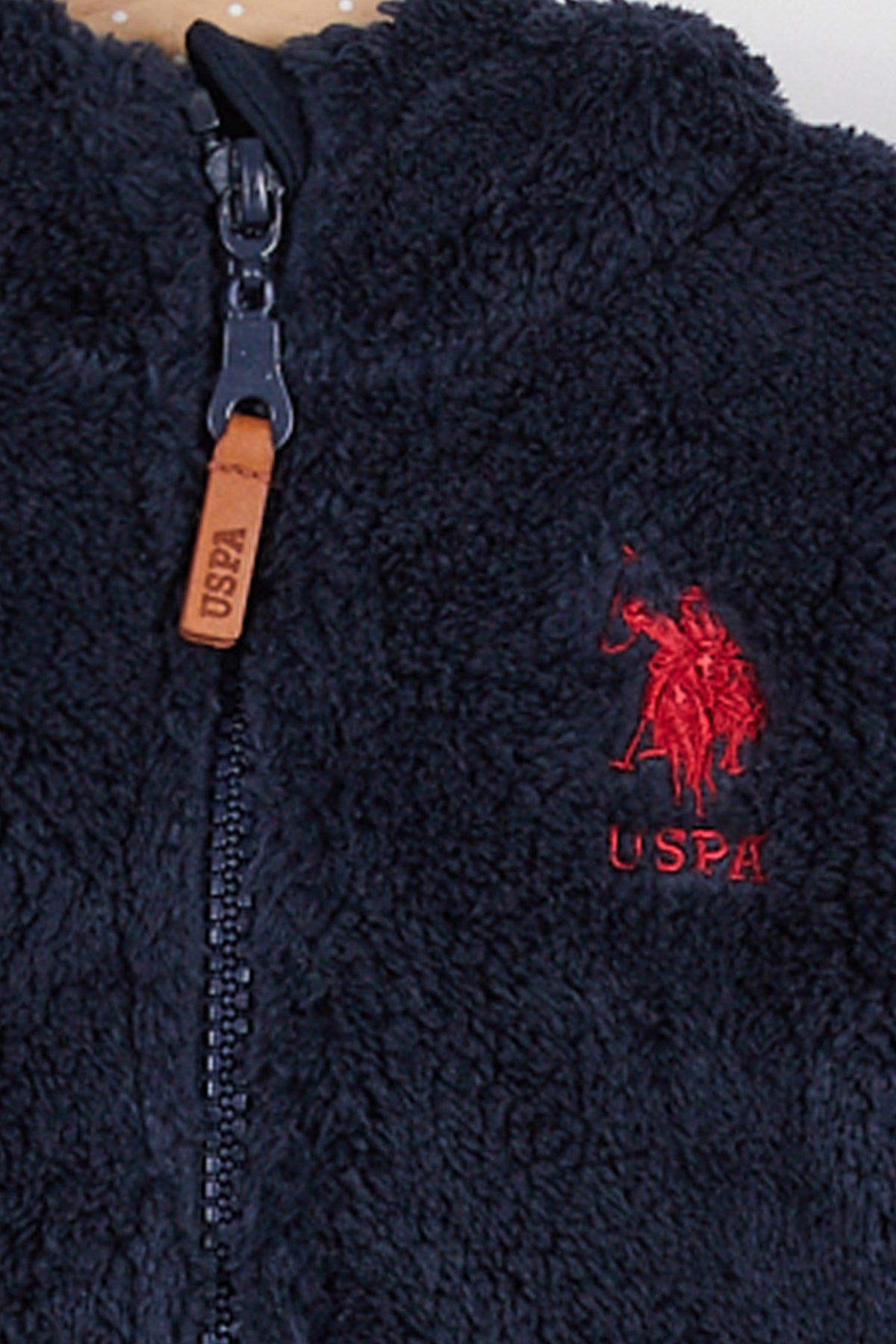 тъм.син-суитчър-8-usb849-5