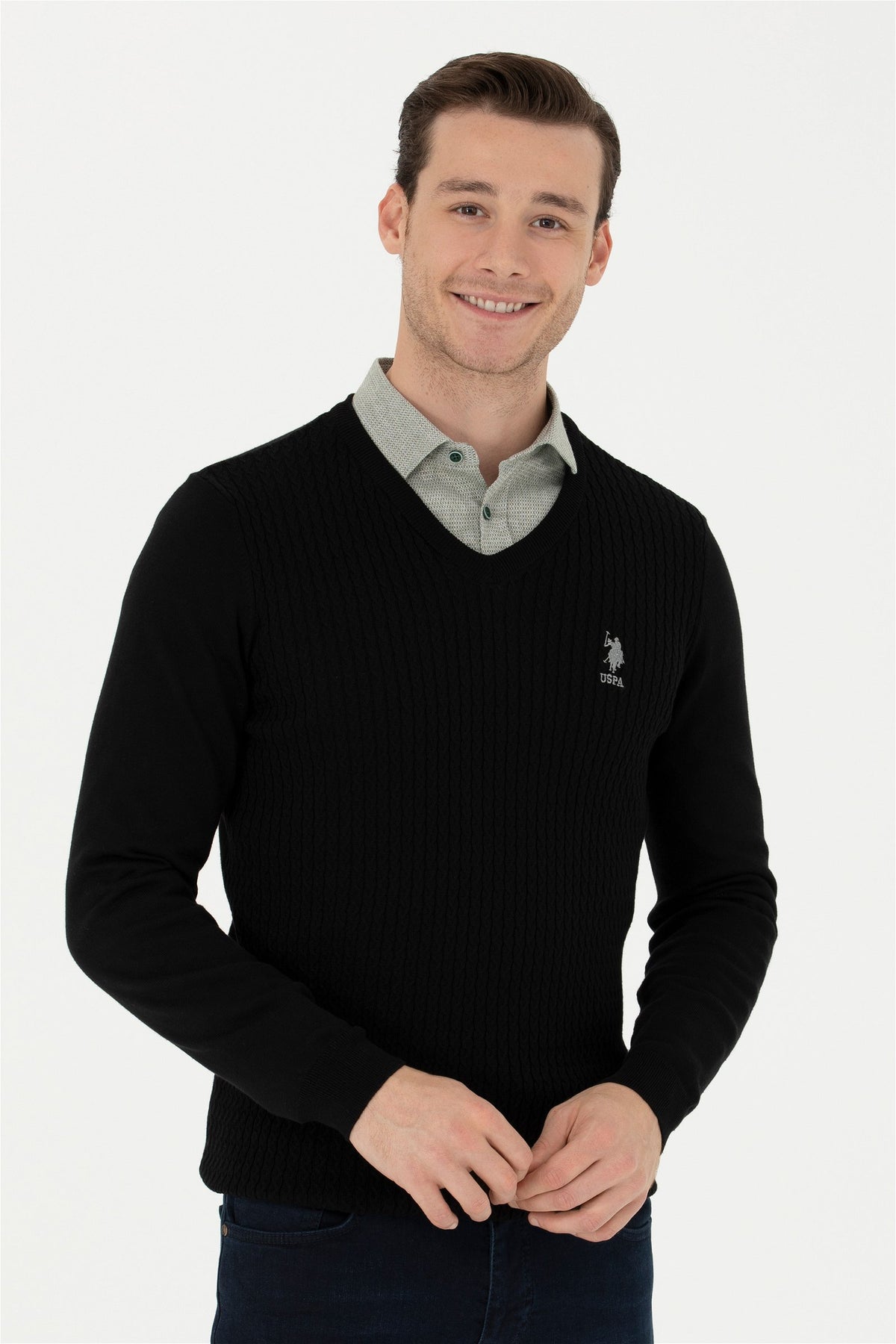 черен-пуловер-бейсик-8-1629617-1