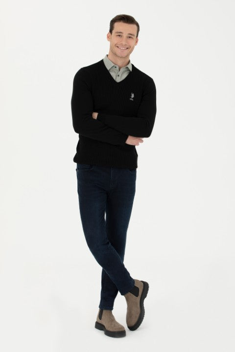 черен-пуловер-бейсик-8-1629617-1