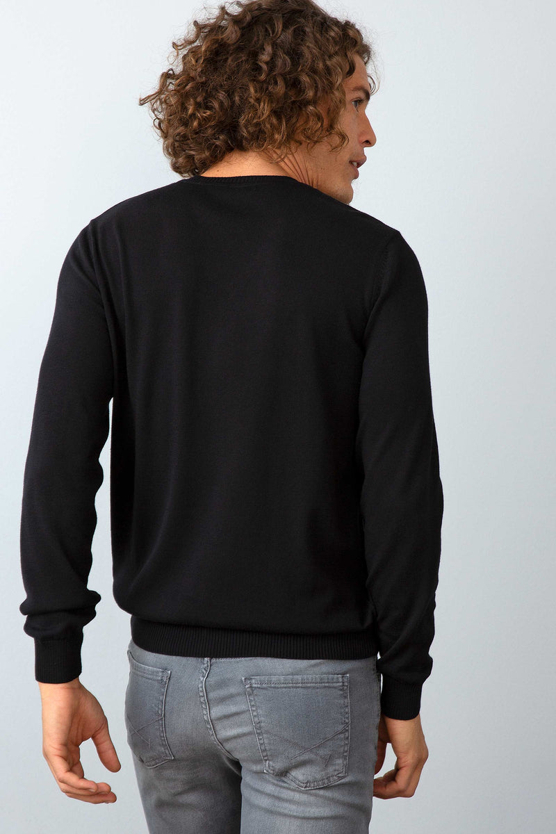 черен-пуловер-бейсик-8-652078-1