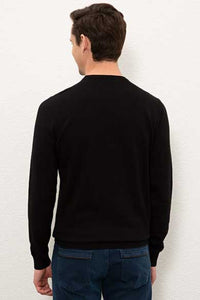 черен-пуловер-бейсик-8-833544-1