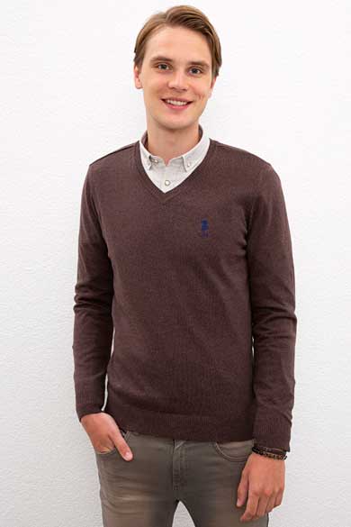 кафяв-пуловер-бейсик-8-833595-1