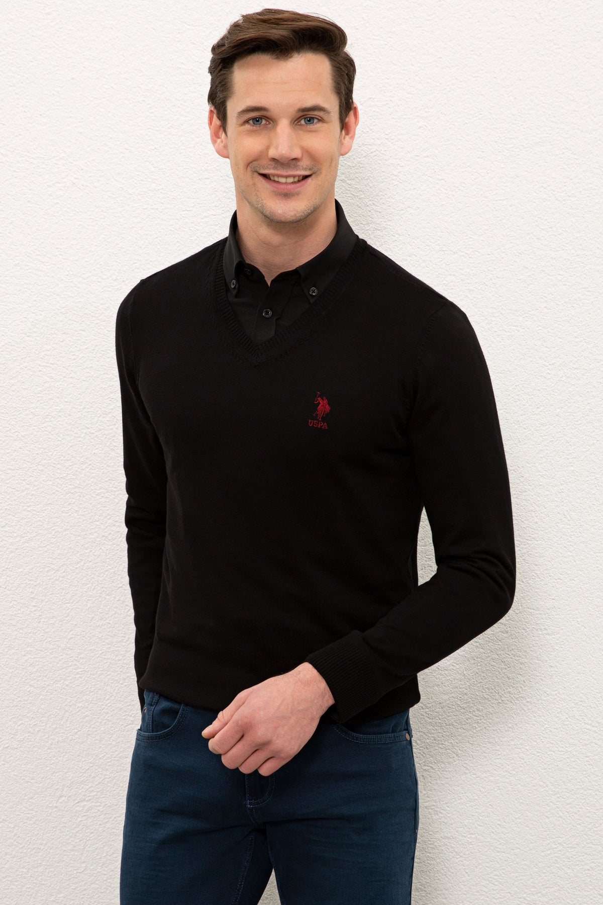 черен-пуловер-бейсик-8-833595-1