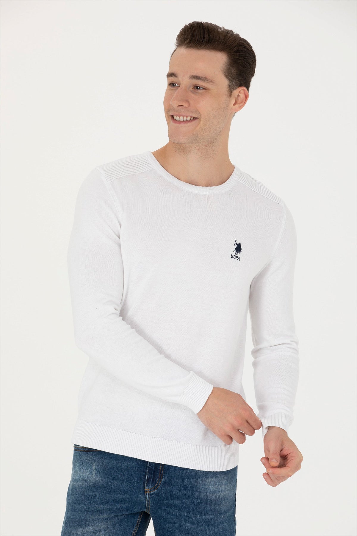 бял-пуловер-бейсик-8-1629680-1