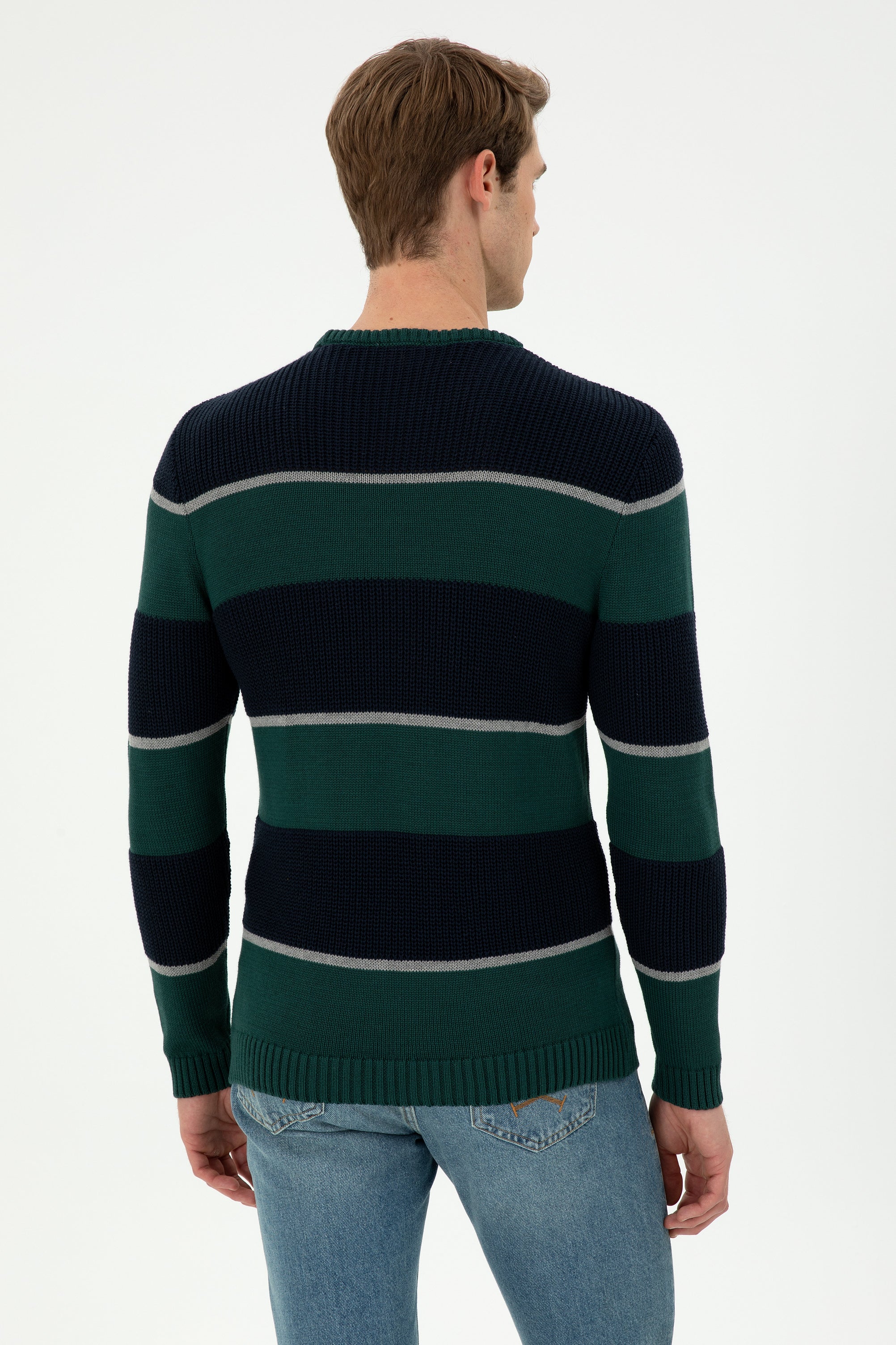 тъмно-зелен-пуловер-8-1955181-1